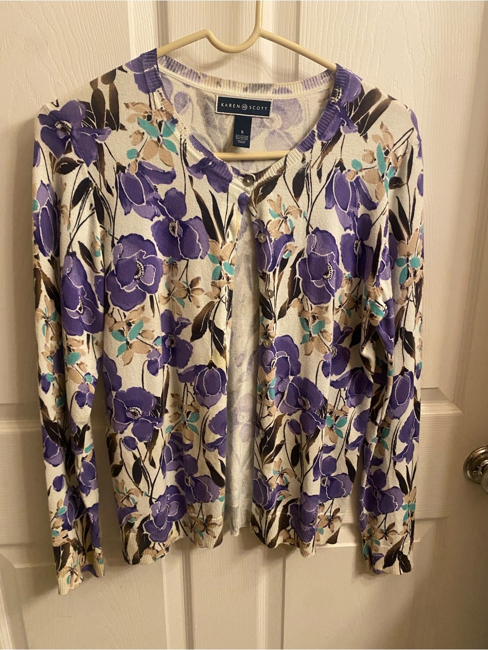 Karen Scott Tan Purple Floral Crewneck Cardigan great transition piece into Fall
